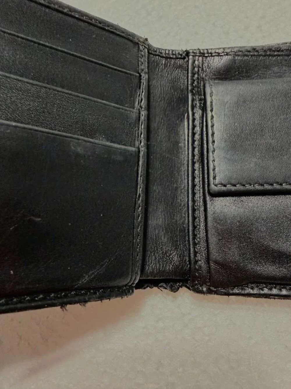 Gucci Guccissima Black Leather Bifold Wallet Coin Pocket Men's GG Monogram